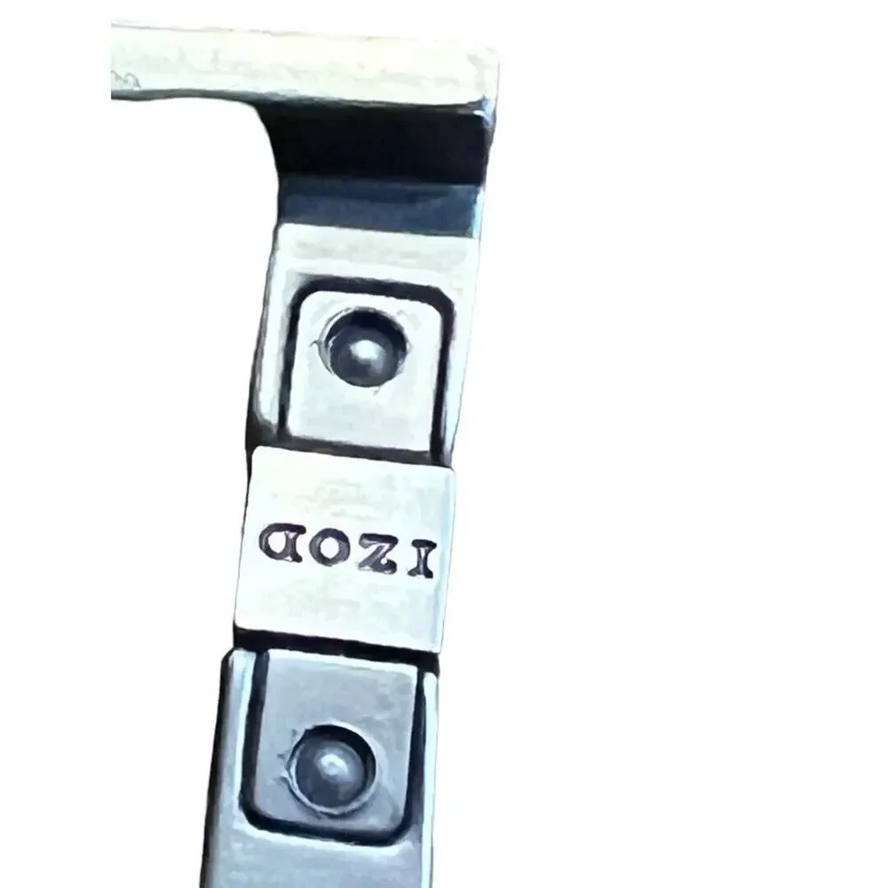 40 Izod Black Textured Leather Mens Belt Silver Metal Buckle